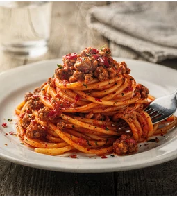 Csípős bolognai spagetti Chimax Sriracha Hot szósszal